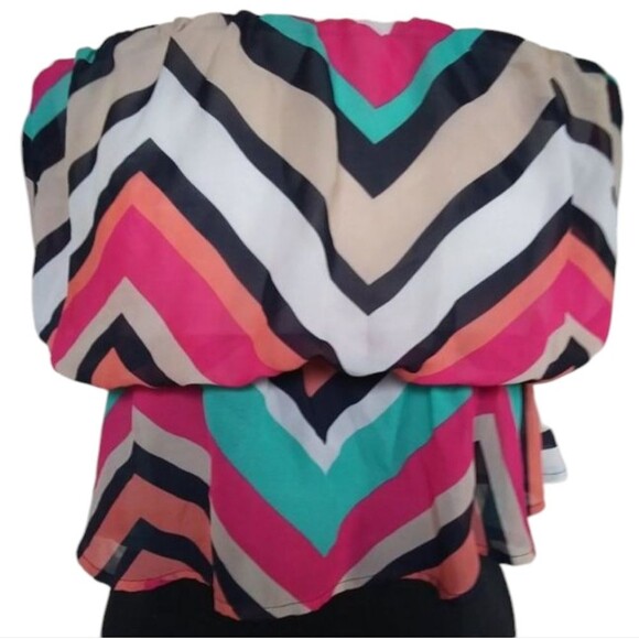 Chiffon Dress Cropped Bright Colored Patterned Mini Dress Chevrons Pull On - Picture 4 of 9